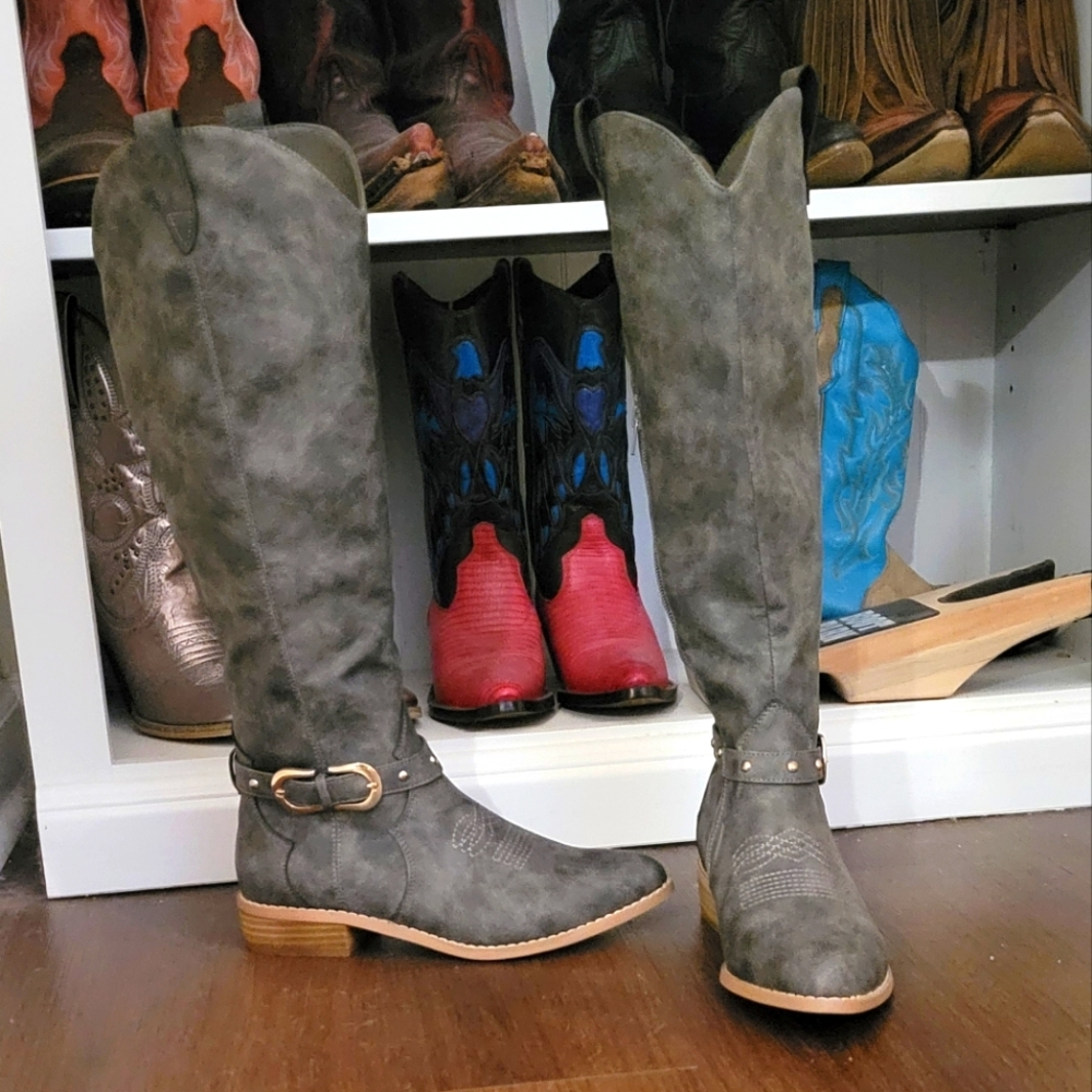 Size 7.5M Cato Gray Knee High Boots Cowboy Style Zipper Calf